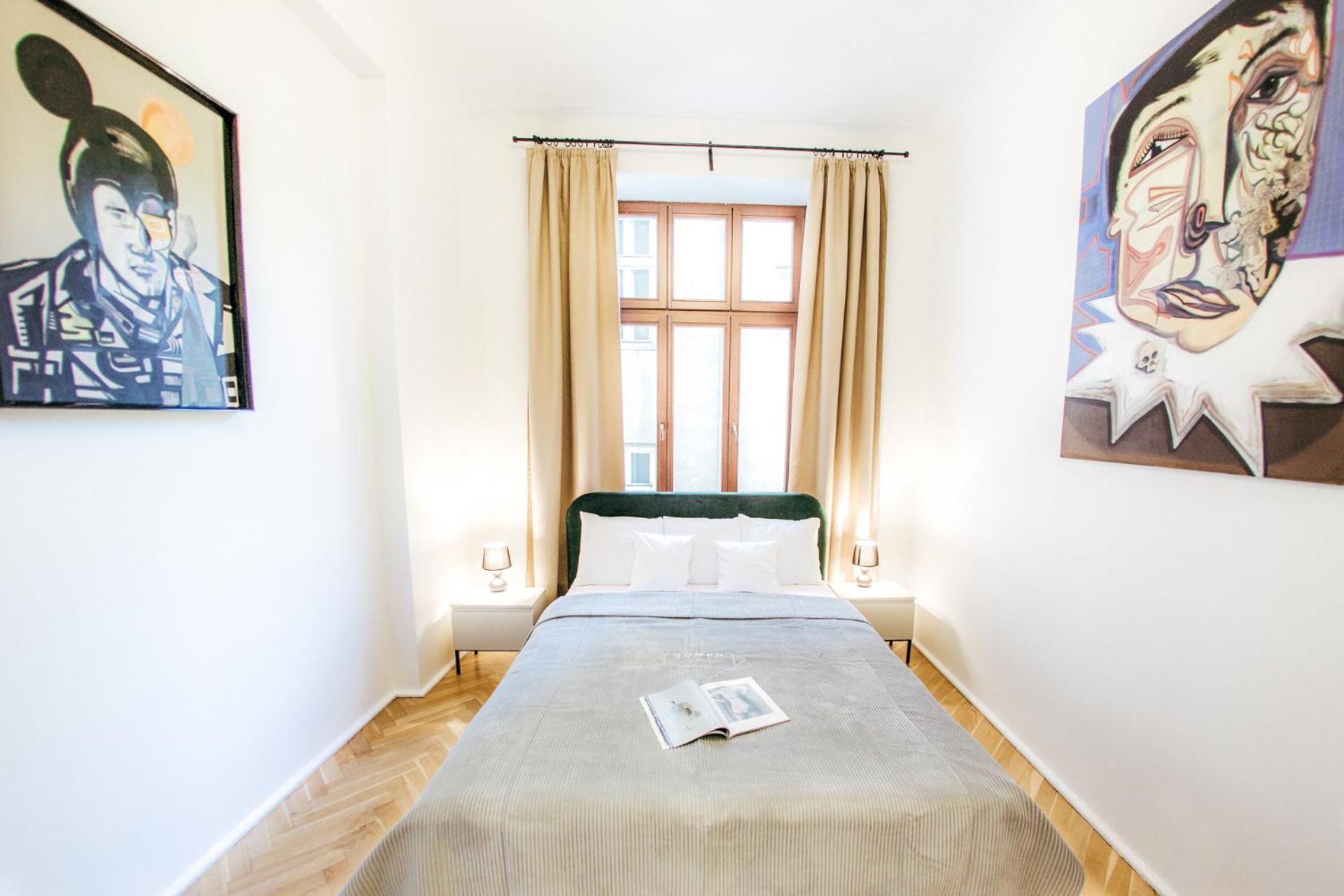 Oomph Vintage 2br Gem Steps From Politechnika Apartment Warschau